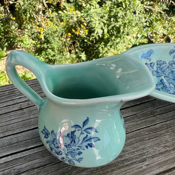 Charlotte Royal Crownford Staffordshire England Soap dish And Pitcher Set - Picture 12 of 15